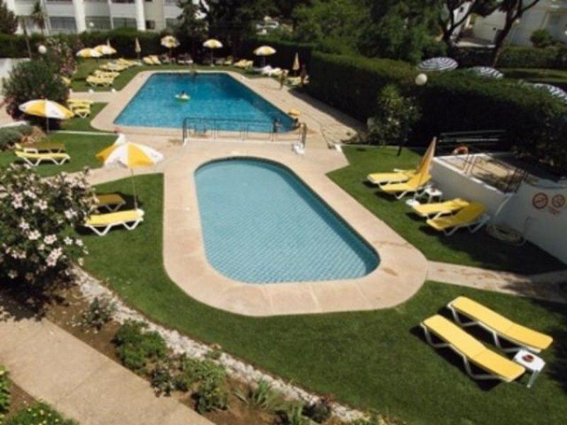 קווארטיירה Apartamentos Alvaflor מראה חיצוני תמונה