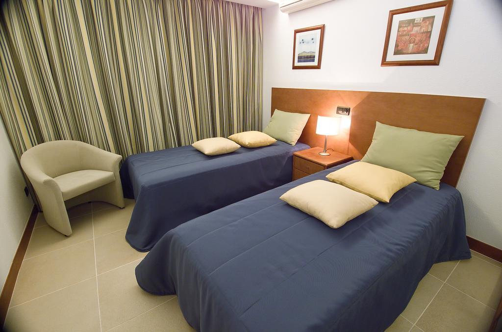 קווארטיירה Apartamentos Alvaflor מראה חיצוני תמונה